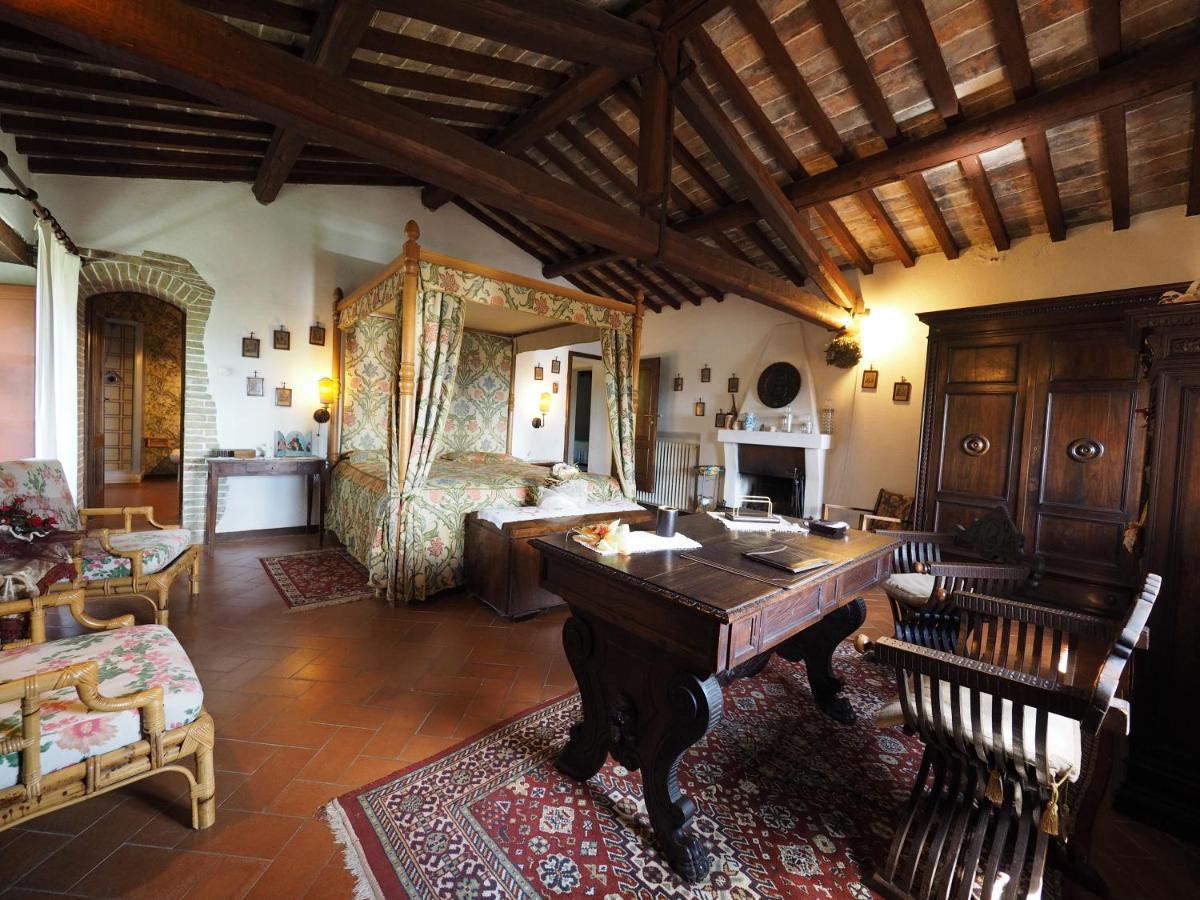 Affittacamere Sassi Bianchi Sensano Esterno foto